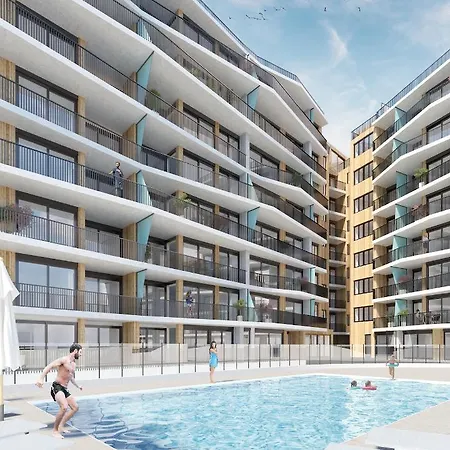 Spacious Sea View Apartment With Pool Ostende