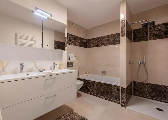 Apartment Met Zwembad *